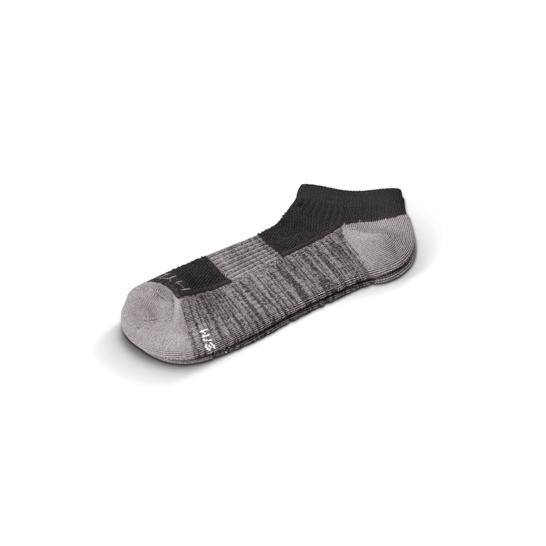 Midweight low-cut sock in black and cool gray, designed for training with breathability and compression features.